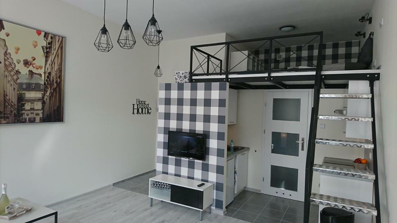 Klimatyczny Apartament W Magicznym Miejscu Łódź Exterior foto